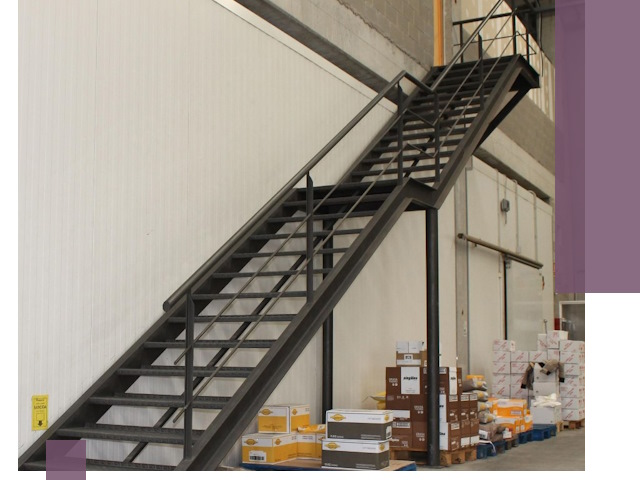 Лестницы для производства в Петрозаводске — изготовление и монтаж
