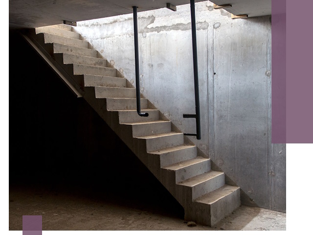 Изготовление и монтаж лестниц в подвале в Петрозаводске