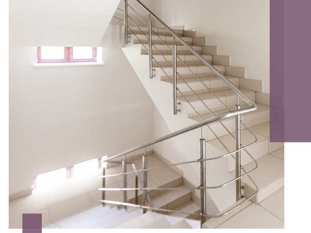 Установка и замена перил в подъезде в Петрозаводске