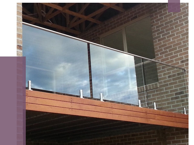 Стеклянные парапеты на крыше и террасе в Петрозаводске от 11419 руб. | ПРОЛЁТ-Птр